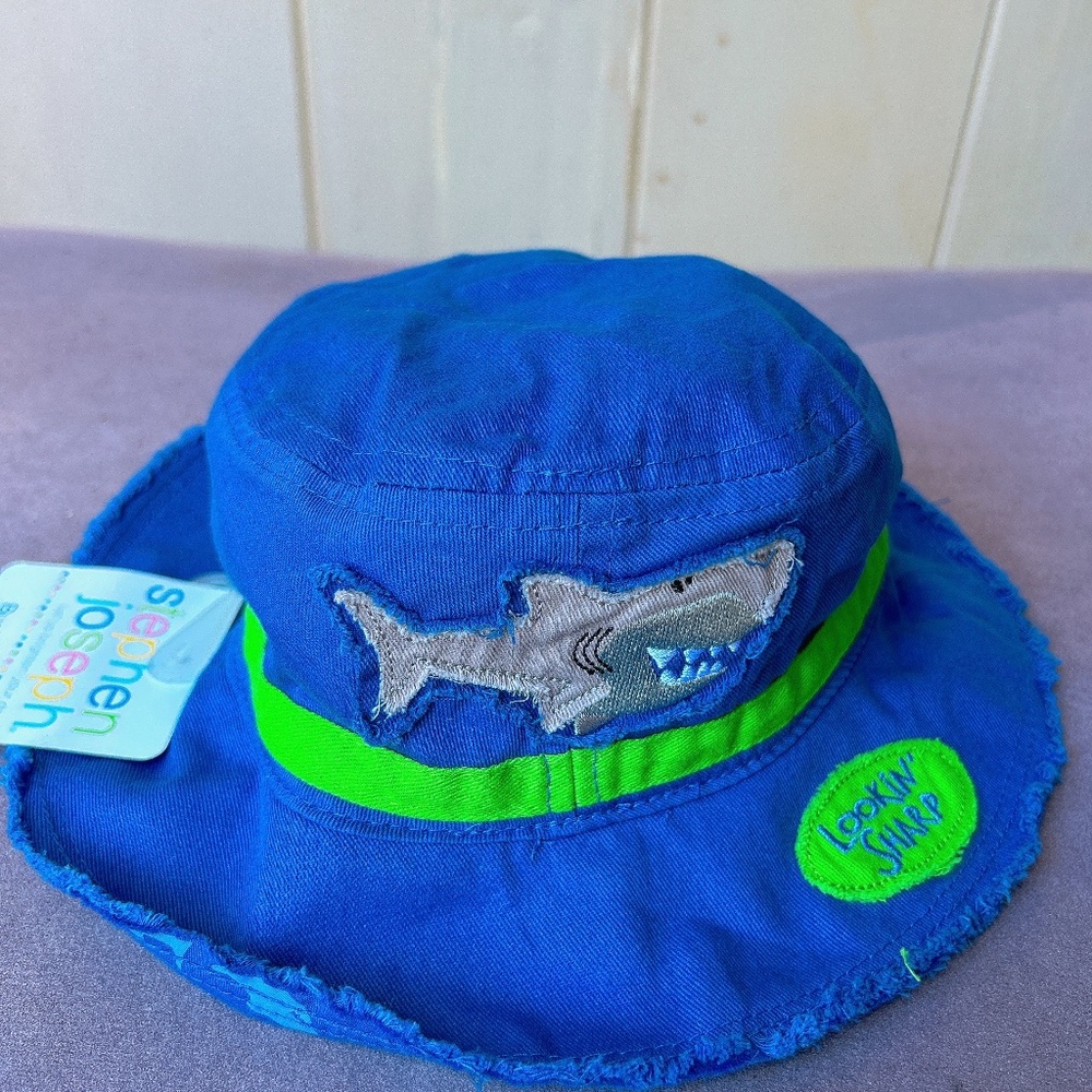 【NWT】Bucket Hat 18m+